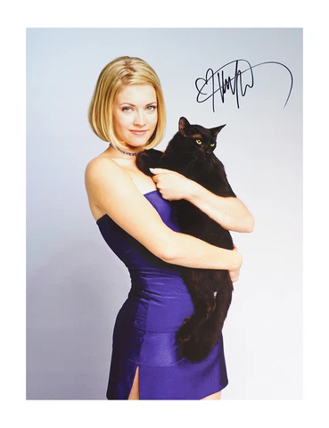 Sabrina 12x16 Print Signed By Melissa Joan Hart 100% Authentic With COA Cover