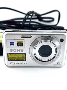 Sony Cyber-Shot DSC-W220 fotocamera digitale 12,1 MP argento 4x zoom caricabatterie batterie - Foto 1 di 8