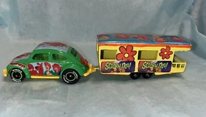 Matchbox VW Beetle & Trailer As The Mystery Machine Scooby-Doo It’s A Custom - Picture 1 of 15