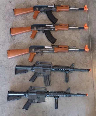 Airsoft Gun Lot Of 5 Electric Rifle Used Does Not Work For Parts Or Repair As Is - Image 1 of 4