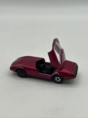 Matchbox Superfast No. 52 Dodge Charger MkIII Magenta w/ Green Base / England - Image 1 of 4