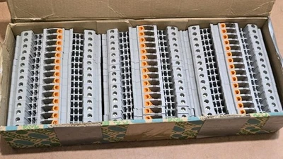 (45 Pcs)  PHOENIX CONTACT 3047400 UTME 6 Test Disconnect Terminal Block - Image 1 of 4