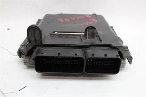 ECU ECM COMPUTER C250 C300 C350 C63 E300 E350 E400 E550 E63 12-13 1022164 - Picture 1 of 12