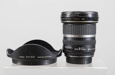 Lente zoom ultra ancho Canon EF-S 10-22 mm f/3,5-4,5 USM como nueva, ¡probada! Foto 1 de 4