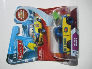 Disney Pixar Cars Dexter Hoover #71 ¡Mira! ¡Mis ojos cambian! NUEVO - Imagen 1 de 2