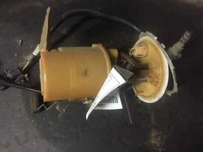 Used Fuel Pump fits: 2002 Ford Taurus Pump Assembly flex fuel vehicle FFV Grade - Image 1 of 4