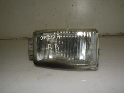 OPEL OMEGA B 1996 FRONT RIGHT SIDE FOG LIGHT LAMP OEM - image 1 of 4