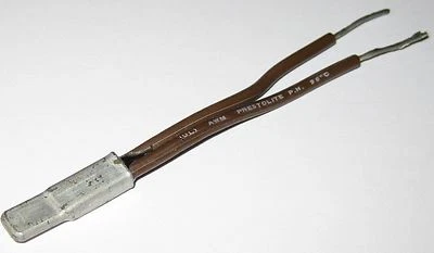 Klixon 9700K Thermal Protector - 75 C - 167 F - N.C. - 13 Amp - Reclose at 50 C