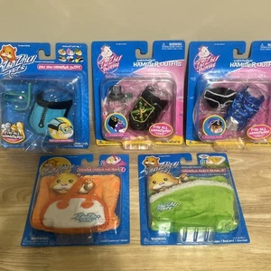 (5) Zhu Zhu Pets Hampster Princess Outfits, Carrier, Blankets (2008) New Retired - Picture 1 of 6