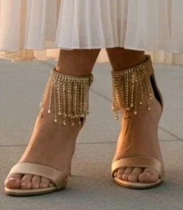 "Sandalias de aguja ADRIENNE VITTADINI Gala-1 con flecos y correa en el tobillo de 4"" talla 7,5" - Imagen 1 de 12