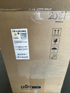 Ubiquiti UniFi Dream Machine Pro - Brand New in Sealed Box - UDM-PRO - Picture 1 of 2