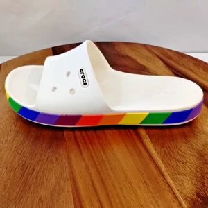 Crocs Crocband Rainbow Pride Pantoletten Sandalen Herren 6 - Damen 8 Strand Komfort - Bild 1 von 11
