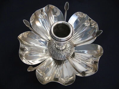 BUGIA PORTACANDELE CANDELIERE 1 FIAMMA FIORE con PETALI POSACENERE ARGENTO 800 - Immagine 1 di 4