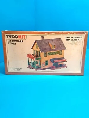 ho scale Tyco hardware store kit #7778 - Image 1 of 4