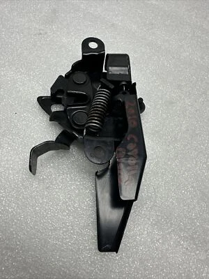 Conjunto de pestillo de bloqueo de capó Toyota Corolla 2009-2013 OEM Foto 1 de 4