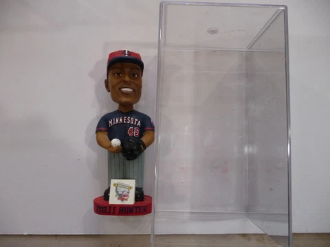 Torii Hunter Bobblehead Minnesota Twins No Box Comes with Display Case Cover