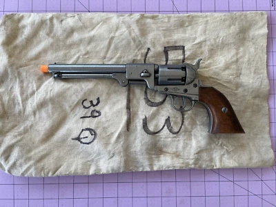 Non-Firing Replica Pistol Cap & Ball Cylinder Spins New Free Shipping in USA - Image 1 of 4