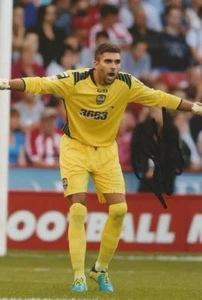 NOTTS COUNTY: BARTOSZ BIALKOWSKI SIGNED 6x4 ACTION PHOTO + COA - Bild 1 von 1