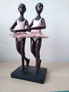 A pair of Ballerinas sculpted in metal ( Spelter ? ) on a plinth 27 x 12 x 8cm - Picture 1 of 4