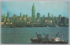 Horizonte de Manhattan, Empire State Building, postal vintage. - Imagen 1 de 2