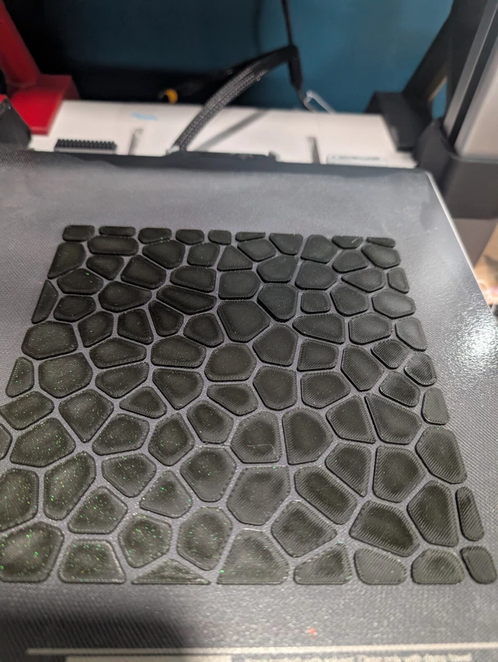 Escalas de piel de cocodrilo material de cosplay impreso en 3D Foto 1 de 1