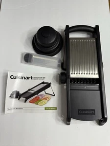 Cuisinart Mandolino CTG-00-MAN01 con libretto istruzioni e ricevute. - Foto 1 di 12