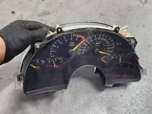 93 96 Firebird Trans Am 150mph INSTRUMENT GAUGE CLUSTER Speedometer GM 16133602 - Picture 1 of 8