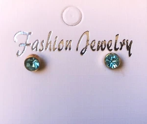 Vintage 1970's Fashion Jewelry Goldtone/Blue Gemstom 3/16" Dia. Post Earrings - Picture 1 of 1