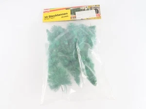 BUSCH n° 6405 sapins décor lot de 10 en HO neuf en sachet - Picture 1 of 2