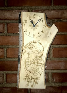 orologio da parete in legno misure max cm 22x40 - Foto 1 di 6