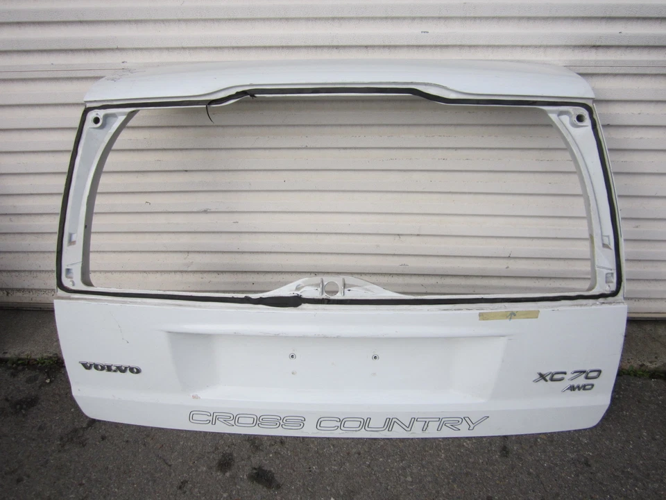 nn801183 Volvo XC70 Cross Country 2001 2002 2003 2004 2005 Tailgate Liftgate OEM - Image 1 of 4