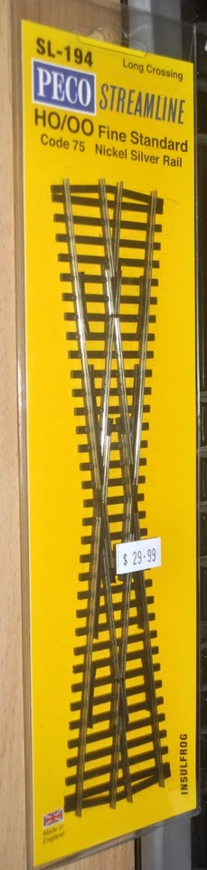 Peco HO/OO SL-194 Long Crossing Code 75 Nickel Silver Rail Insulfrog New in Box - Image 1 of 1
