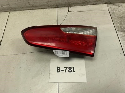 KIA FORTE EX 2014 sedán trasero derecho pasajero tapa trasera montada luz trasera Foto 1 de 4