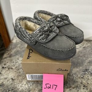 Clarks Women's Suede Moccasin Slippers with Sweater Trim Grey 11M