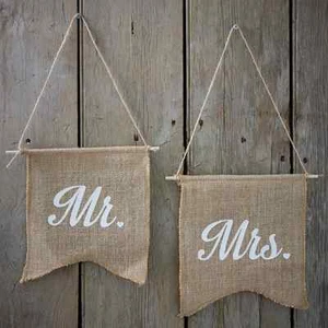 Schilder Fahnen 'Mr & Mrs' Jute Hochzeit Vintage Deko Wimpel Stuhlschilder - Bild 1 von 2