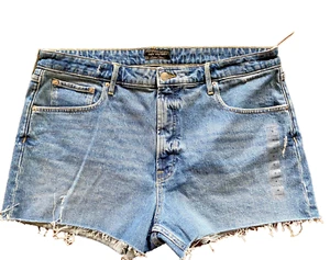 Neu mit Etikett Free Assembly 18 Jeans Shorts Gr. 18 abgeschnitten Scoring blau Denim STRETCH neu - Bild 1 von 8
