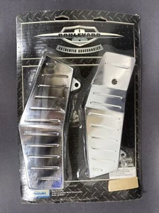 CUBIERTA MARCO INFERIOR ALUMINIO PULIDO SUZUKI BOULEVARD VL800/C50 #990A0-73015 - Imagen 1 de 15
