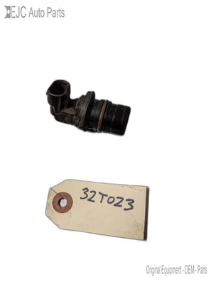 Camshaft Position Sensor From 1996 Ford F-350   7.3  Power Stoke Diesel - Image 1 of 4