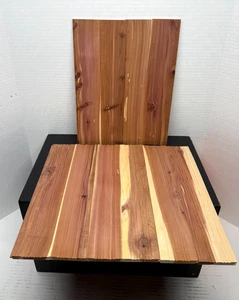 Tablones de revestimiento de cajón de cedro grupo de 10 lengua y ranura aromáticos 13 1/2"x 2 3/4" - Imagen 1 de 6