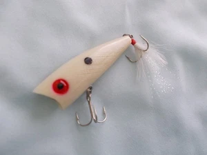1970's Rebel POP-R White Red Eyes Plastic Fishing Lure 2 Treble Hooks Crankbait - Picture 1 of 6