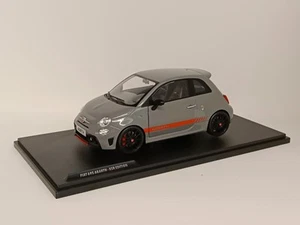 Fiat 695 Abarth Car Edition Yamaha Record 1/18 Solido S1811302 - Bild 1 von 3