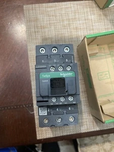 Schneider Electric Tesys LC1D40AF7/Hobart 01-1000V6-0015 Contattore, 3 Poli - Foto 1 di 11