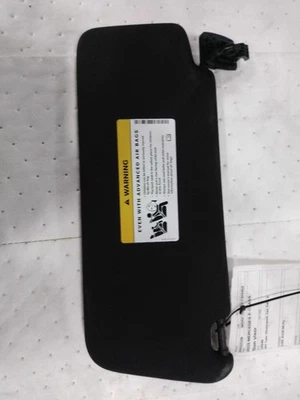 Used Right Sun Visor fits: 2015 Mercedes-benz Mercedes e-class 204 Type illumina - Imagem 1 de 4