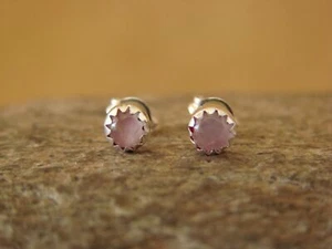 Small Navajo Sterling Silver Pink Shell Dot Post Earrings - Picture 1 of 4