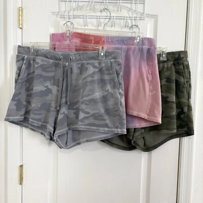 Old Navy Vintage Specially Dyed Shorts 3 PC Bundle Camo & Tie Dye Size XL - Image 1 of 4