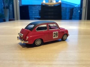 Modellauto Seat 600 D Conti Competicion No 18 Salvat - Bild 1 von 11