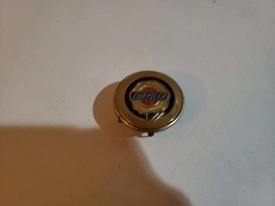 Tapa central 99-02 Chrysler Concorde LHS Intrepid 300M dorado OEM 4782258AA #MED3 Foto 1 de 4