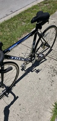2002 Trek 2200 SL 公路自行车 54 厘米小号 Ultegra Brifters 700c 美国制造/快速发货 — 第 1/4 张图片