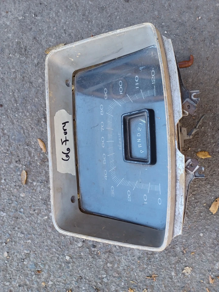 1965 1966 PLYMOUTH Fury Gauge Cluster Speedometer Chrysler Mopar - Image 1 of 1