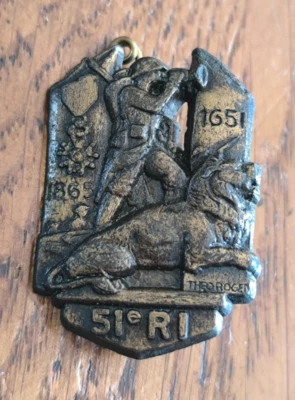 Insigne 51° RI Régiment d'Infanterie   /   Drago Paris   /J166 - Photo 1/2